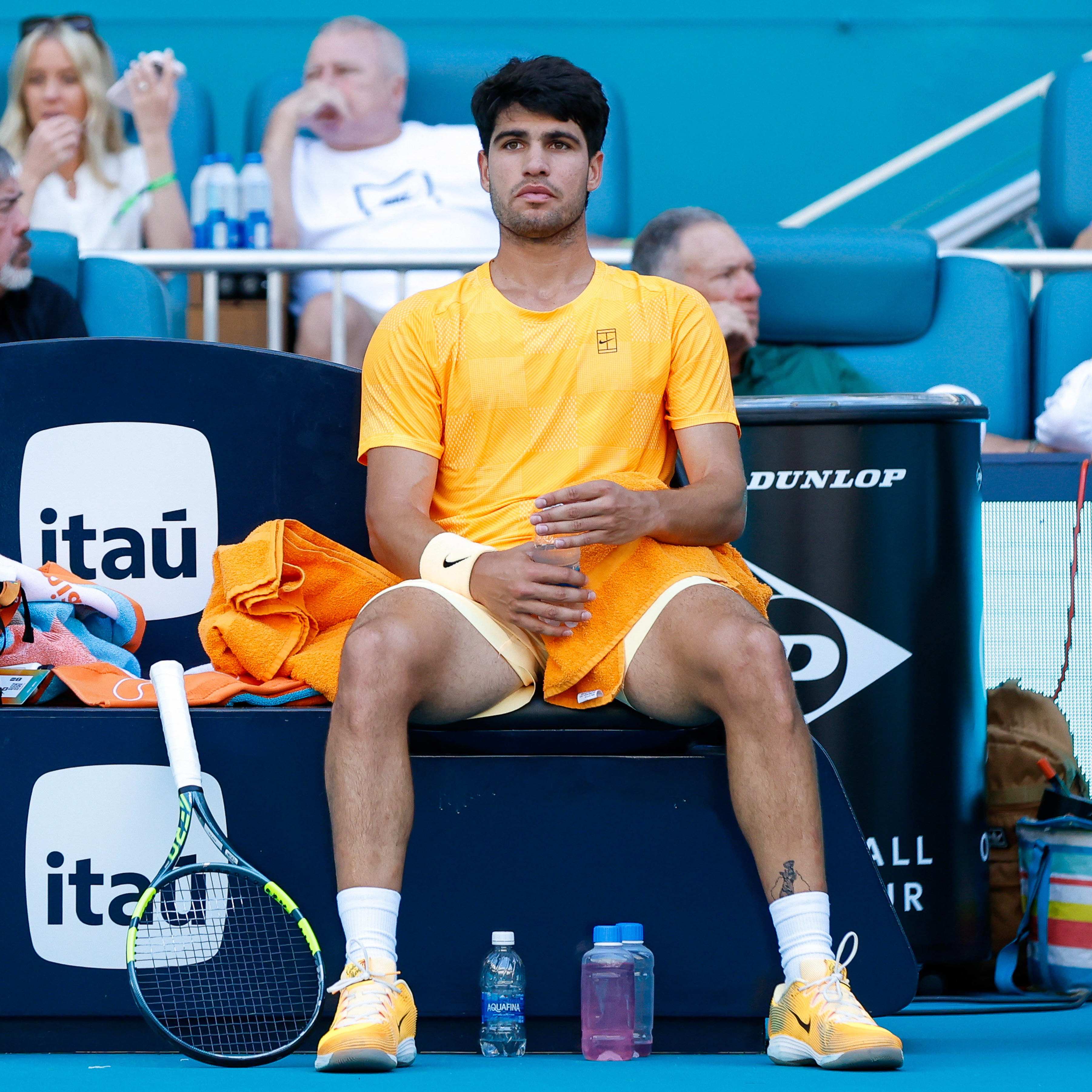 Carlos Alcaraz's Moment Surrounded by Women Sparks Buzz After Miami Open  Upset