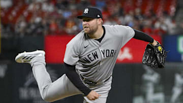 Aug 15, 2025; St. Louis, Missouri, USA;  New York Yankees relief pitcher David Bednar (53) pitches against the St. Louis Cardinals during the ninth inning at Busch Stadium. Mandatory Credit: Jeff Curry-Imagn Images