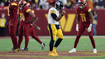Pittsburgh Steelers v Washington Commanders