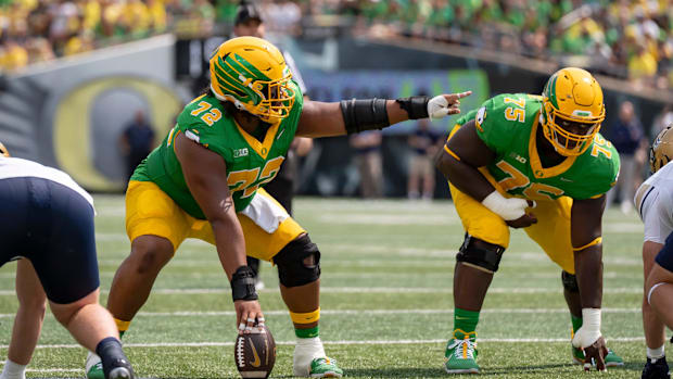 oregon ducks indiana hoosiers dan lanning brandon finney jordon davison running backs big ten college football offensive line