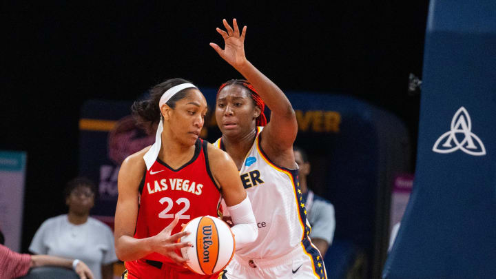 South Carolina basketball legends A'ja Wilson and Aliyah Boston