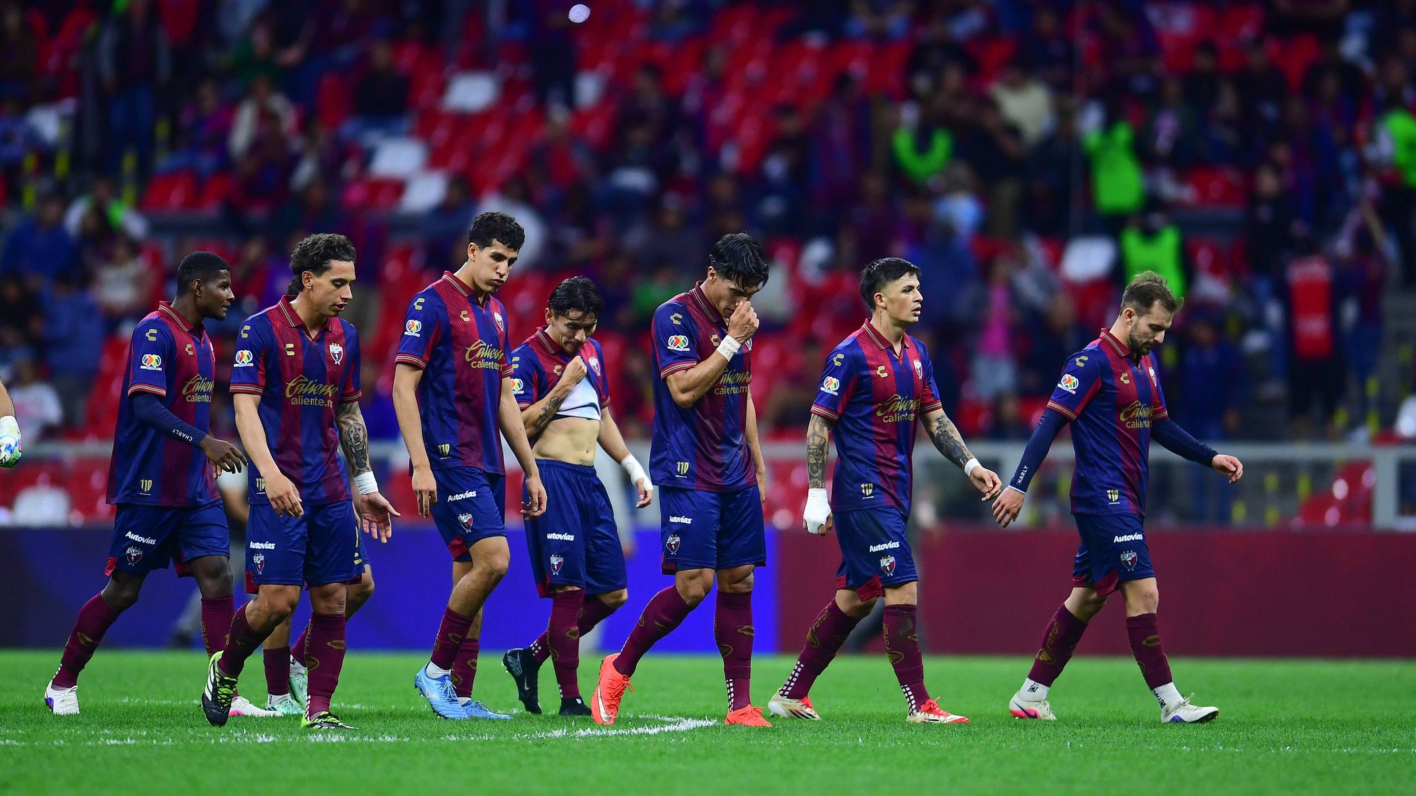 ¡Increíble! Atlante falla penalti a los 95 minutos y cae en casa ante San Luis