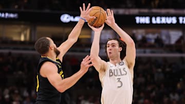 Golden State Warriors v Chicago Bulls