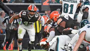 Aug 17, 2023; Philadelphia, Pennsylvania, USA; Cleveland Browns linebacker Mohamoud Diabate (43)