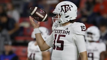 Former Texas A&M quarterback Conner Weigman (15) has transferred to Houston.