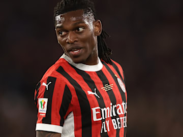 Rafael Leão é um dos nomes na lista do Bayern de Munique