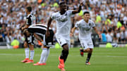 Luiz Henrique vive ano iluminado no Botafogo