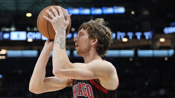 Mar 30, 2026; San Antonio, Texas, USA;  Chicago Bulls forward Matas Buzelis (14) shoots in the first half against the San Antonio Spurs at Frost Bank Center. Mandatory Credit: Daniel Dunn-Imagn Images