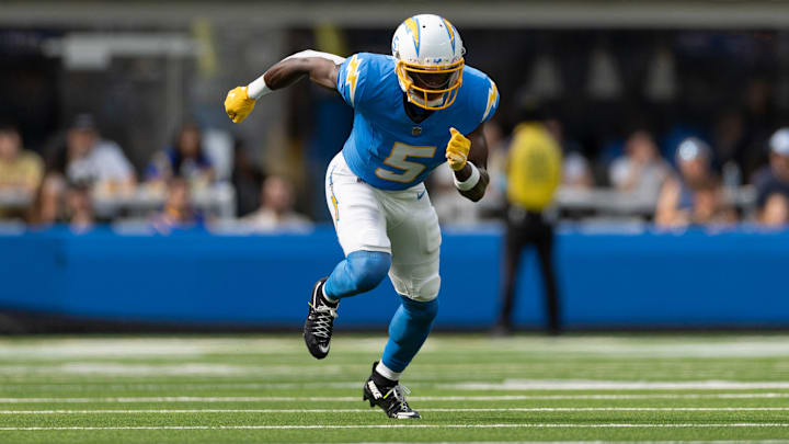 Los Angeles Rams v Los Angeles Chargers