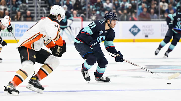 Kraken vs. Ducks Prediction and Odds: Expect Goals in ...