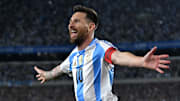 Messi continua “voando baixo” com o uniforme da Argentina