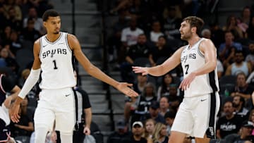 San Antonio Spurs, Victor Wembanyama, Luke Kornet.