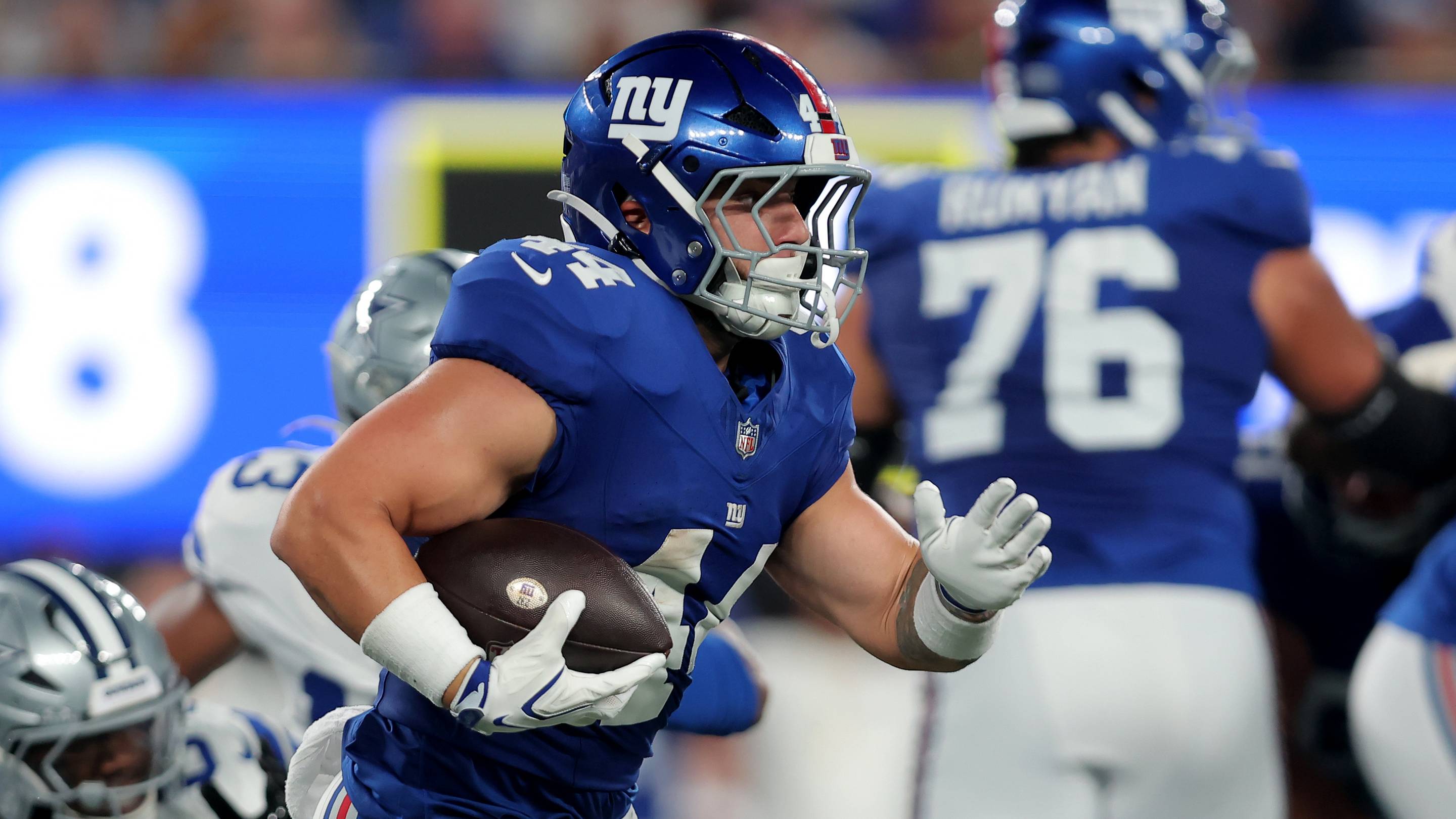 Giants RB Cam Skattebo Thrives Under the Bright Lights