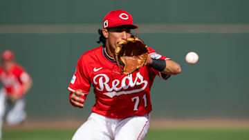 Cincinnati Reds shortstop Edwin Arroyo