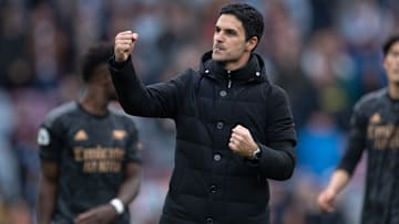 Aston Villa v Arsenal FC - Premier League