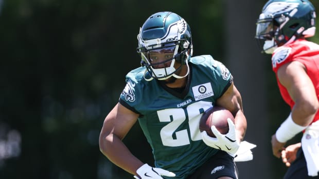 Philadelphia Eagles running back Saquon Barkley 