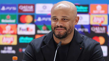 Vincent Kompany vor dem Kracher bei Real Madrid Vincent Kompany vor dem Kracher bei Real Madrid