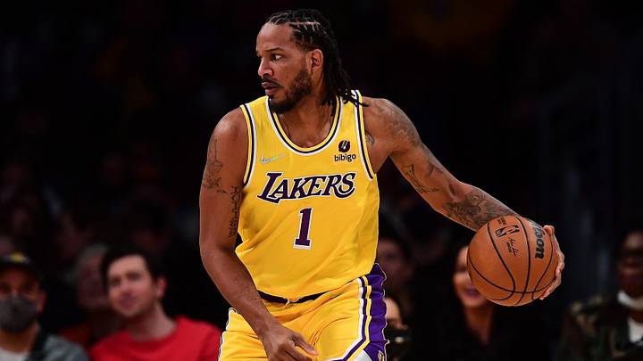 Son of Former Lakers Forward to Visit Texas Longhorns