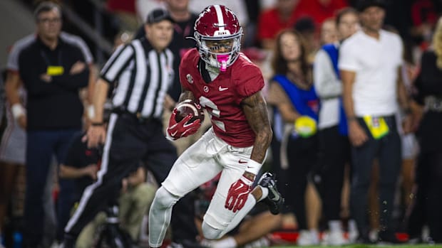 EA Sports rankings for college football's 10 best offensive players in 2025