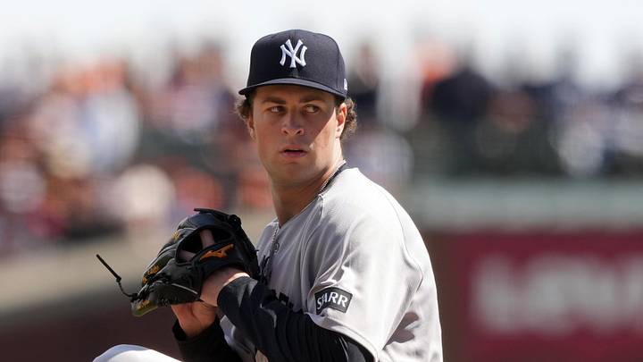 Mar 27, 2026; San Francisco, California, USA; New York Yankees starting pitcher Cam Schlittler (31) throws a pitch against the San Francisco Giants during the first inning at Oracle Park. Mandatory Credit: Darren Yamashita-Imagn Images