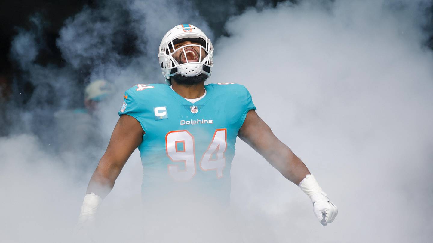 Tom Telesco's Investment in Christian Wilkins Will Reward the Raiders Handsomely - Vimarsana News