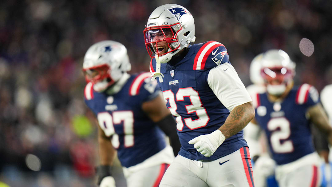 New England Patriots linebacker Anfernee Jennings (33) celebrates a sack during the fourth quarter against the Los Angeles Chargers in an AFC Wild Card Round game at Gillette Stadium. New England Patriots linebacker Anfernee Jennings (33) celebrates a sack during the fourth quarter against the Los Angeles Chargers in an AFC Wild Card Round game at Gillette Stadium.
