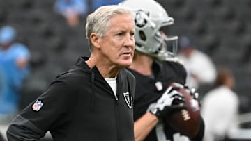 Tennessee Titans v Las Vegas Raiders - NFL 2025