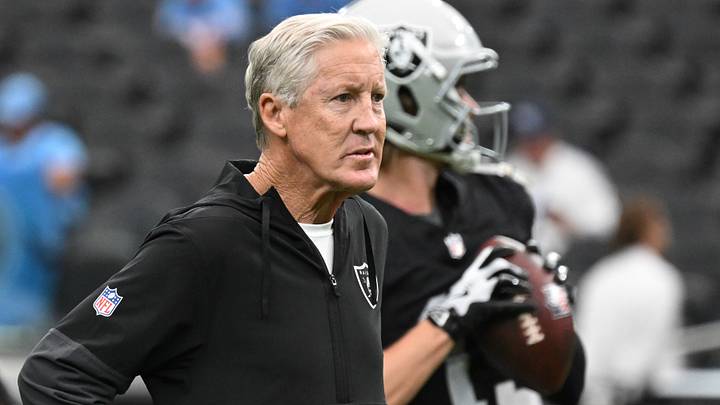 Tennessee Titans v Las Vegas Raiders - NFL 2025