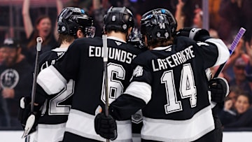 Carolina Hurricanes v Los Angeles Kings