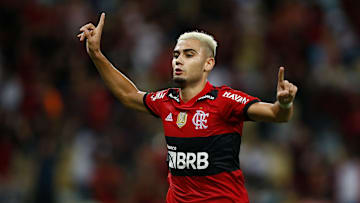 É o aí, Jesus: o Fla-Flu mexe com os ânimos dos jogadores de Flamengo e Fluminense. 