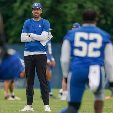 Indianapolis Colts head coach Shane Steichen watches players stretch Wednesday, June 5, 2024, during practice at the Colts Practice Facility in Indianapolis.