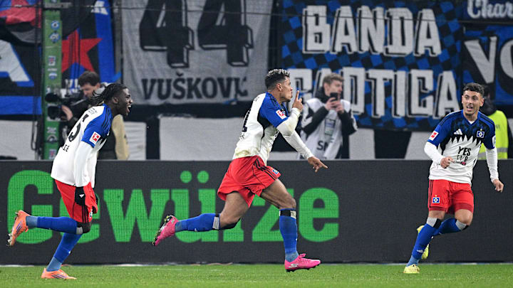 Der Hamburger SV erzielte gegen Borussia Dortmund in letzter Sekunde den Ausgleich 