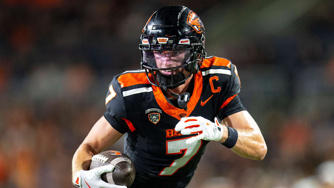 Oregon State's Trent Walker runs after the catch during an NCAA football game against California at Reser Stadium on Saturday, Aug. 30, 2025, in Corvallis, Ore.