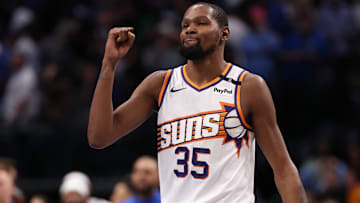 Phoenix Suns v Dallas Mavericks
