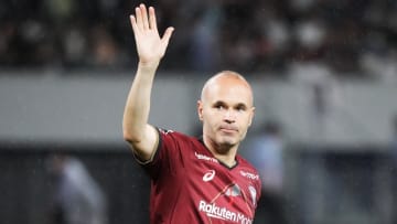 Andres Iniesta a adressé un message classe à l'un des joueurs de Manchester City couronné lors des PFA Award mardi. 