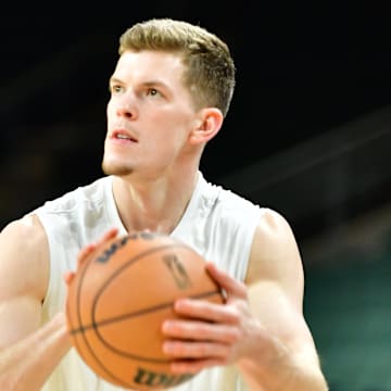 Nov 26, 2024; Cedar Park, Texas, USA; Austin Spurs forward Riley Minix (27) warms up prior to facing the Birmingham Squadron at H-E-B Center.