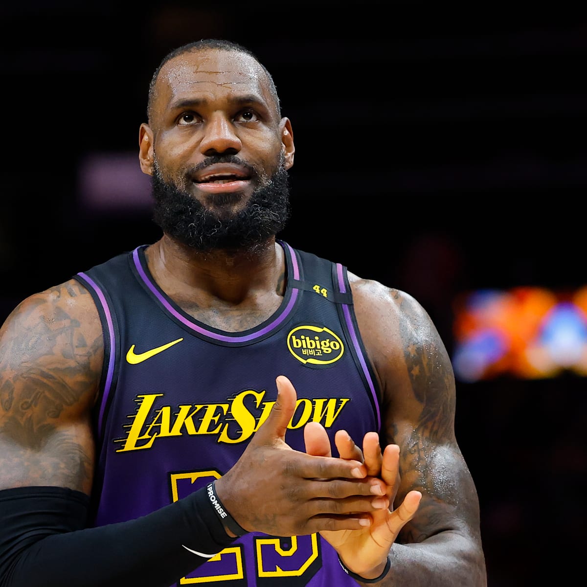LeBron James injury update Will Lakers superstar play in tonight s game against Minn