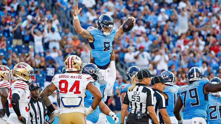 San Francisco 49ers v Tennessee Titans