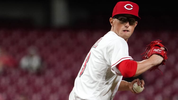 Cincinnati Reds relief pitcher Phillip Diehl (63) delivers during the sixth inning.