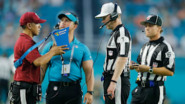 La revisión de jugadas será una de las reglas modificadas en 2024-25 por la NFL