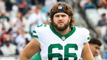 NY Jets center Joe Tippmann