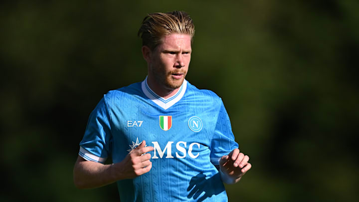 Napoli v Arezzo - Pre-Season Friendly Napoli v Arezzo - Pre-Season Friendly