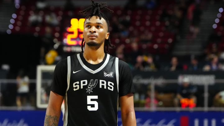 Jul 13, 2024; Las Vegas, NV, USA; San Antonio Spurs guard Stephon Castle (5) walks up court during the third quarter against the Portland Trail Blazers at Thomas & Mack Center. Mandatory Credit: Stephen R. Sylvanie-USA TODAY Sports