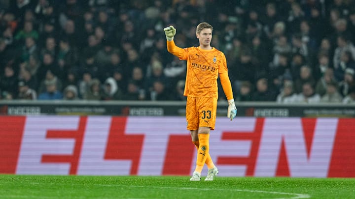 Gladbach-Keeper Moritz Nicolas hielt auch gegen St. Pauli die Null Gladbach-Keeper Moritz Nicolas hielt auch gegen St. Pauli die Null