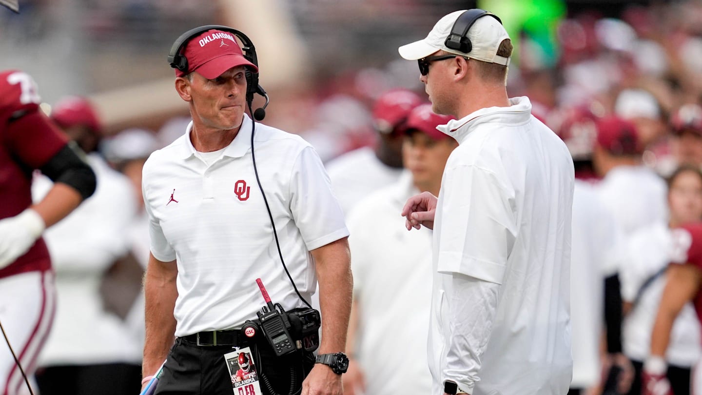 布倫特·維納布爾斯 (Brent Venables) 或林肯·萊利 (Lincoln Riley)：誰會在 2024 年的新會議上做得更好？