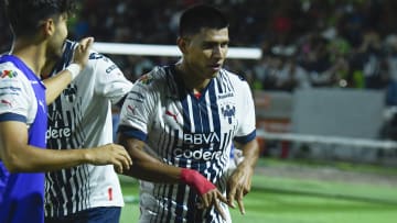 Jesús Gallardo realizó una gran acción individual que le dio la victoria a Rayados sobre Juárez.