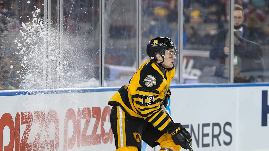 OHL Outdoor Showcase - Oshawa Generals v Hamilton Bulldogs