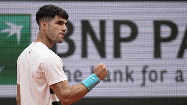 Carlos Alcaraz is favored to advance in the French Open.