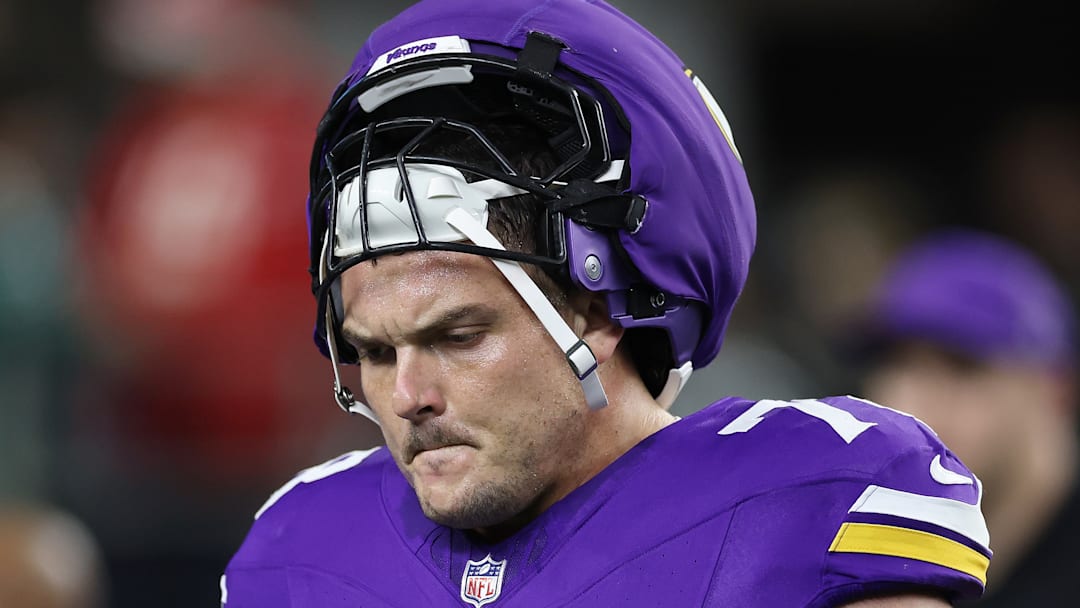 Minnesota Vikings center Ryan Kelly