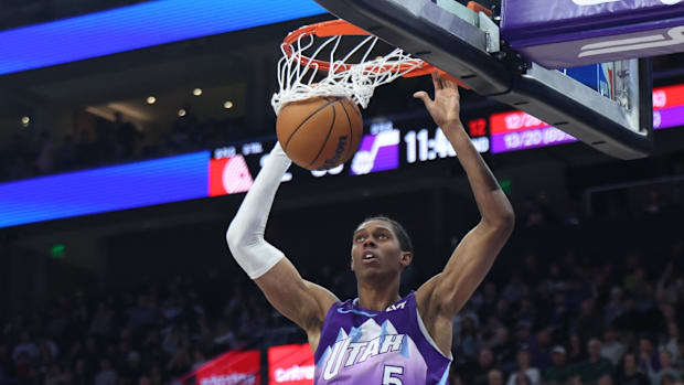 Utah Jazz Cody Williams striker lasts against Portland Trail Blazers during the first half at the Delta Center